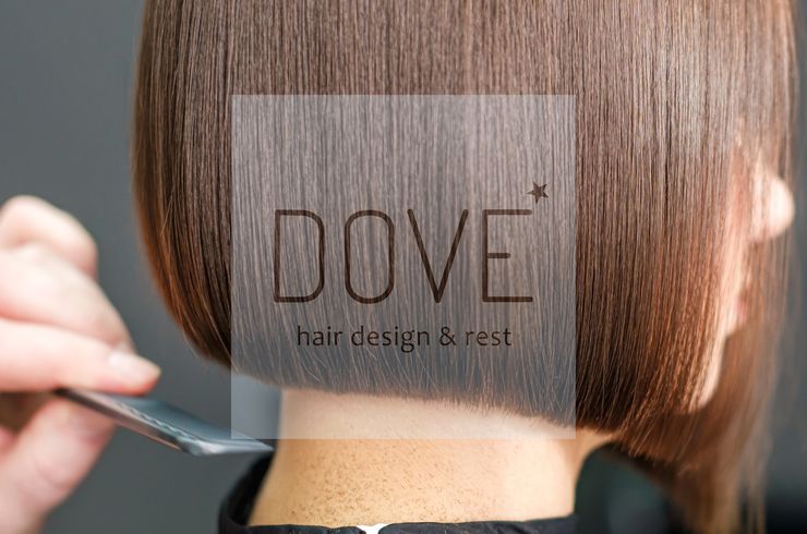 ミドルヘアの女性